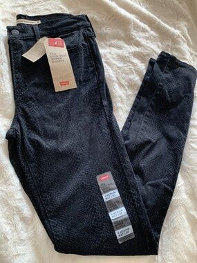 720 High Rise Super Skinny Snake Print Jeans 4Med W27 L30